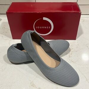 Journee Collection Gray Flats